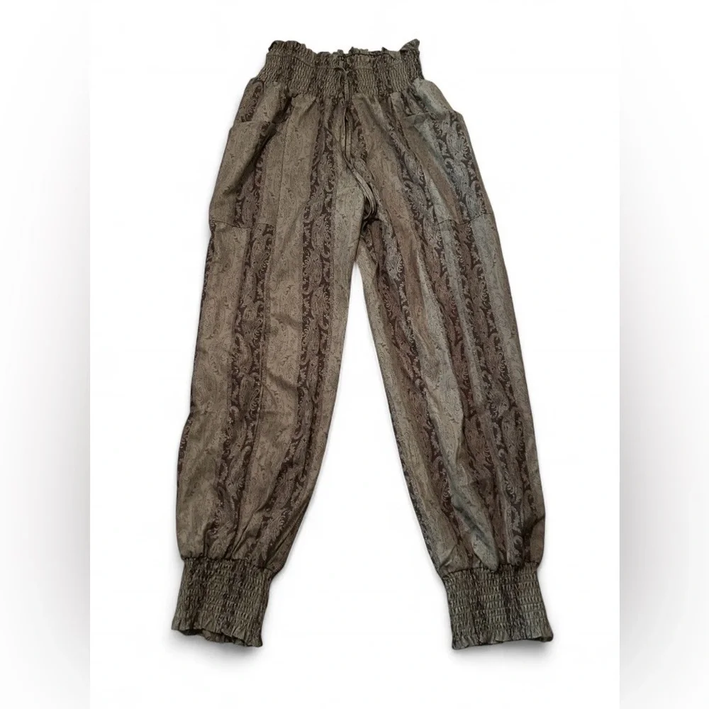 Easel Boho Paisley Smocked Jogger Festival Pants - NWT (EST. Size S)